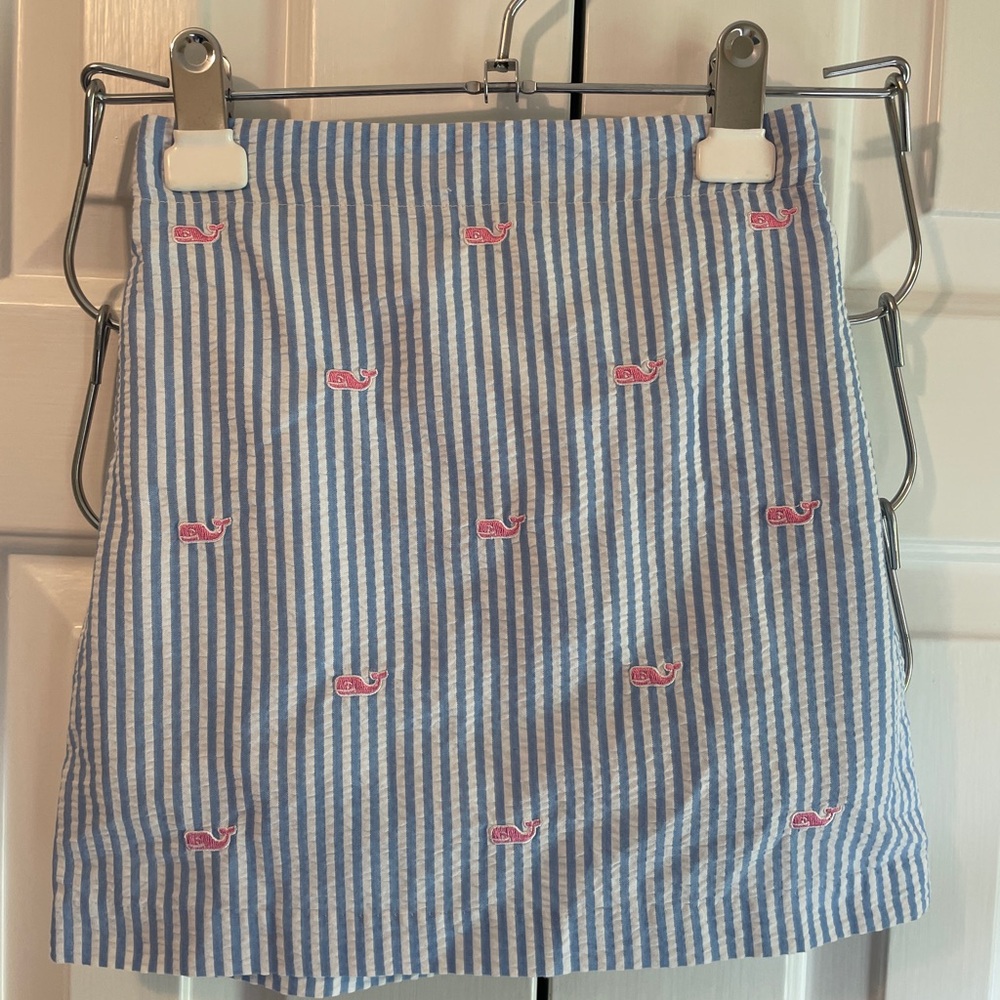 Vineyard Vines girls blue / white with pink whales seersucker skirt